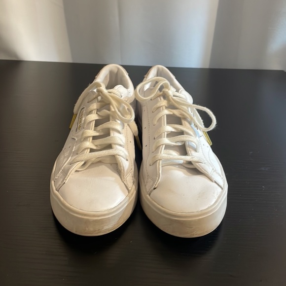 Adidas Womens Sneakers - Picture 2 of 4